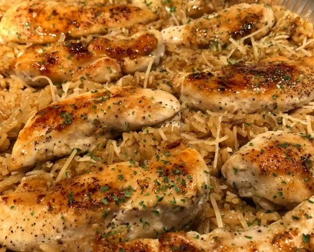 Chicken with Garlic Parmesan Rice