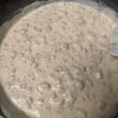 Pioneer Woman Sausage Gravy