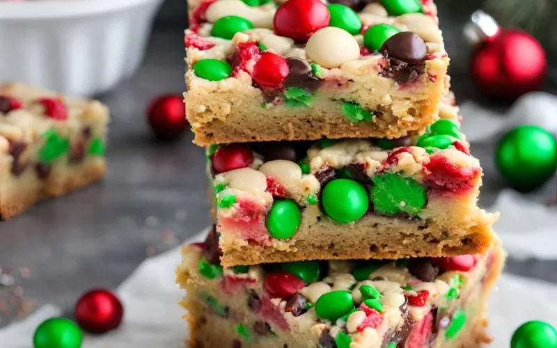 Christmas M&M Cookie Bars