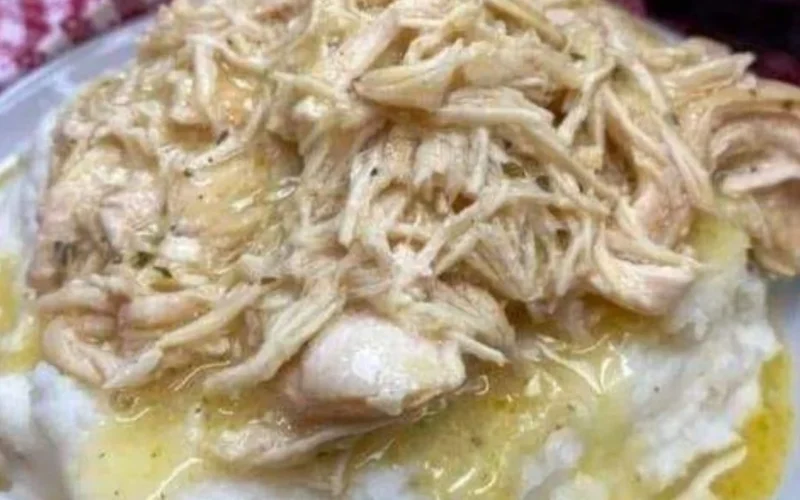 Crockpot Chicken & Gravy