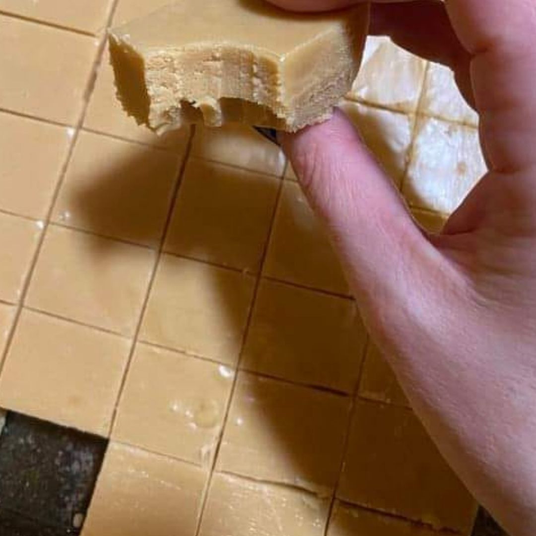 Easiest peanut butter fudge