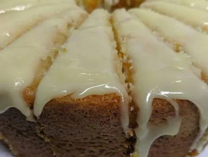 Lemon Cream Cheese Pound Cake