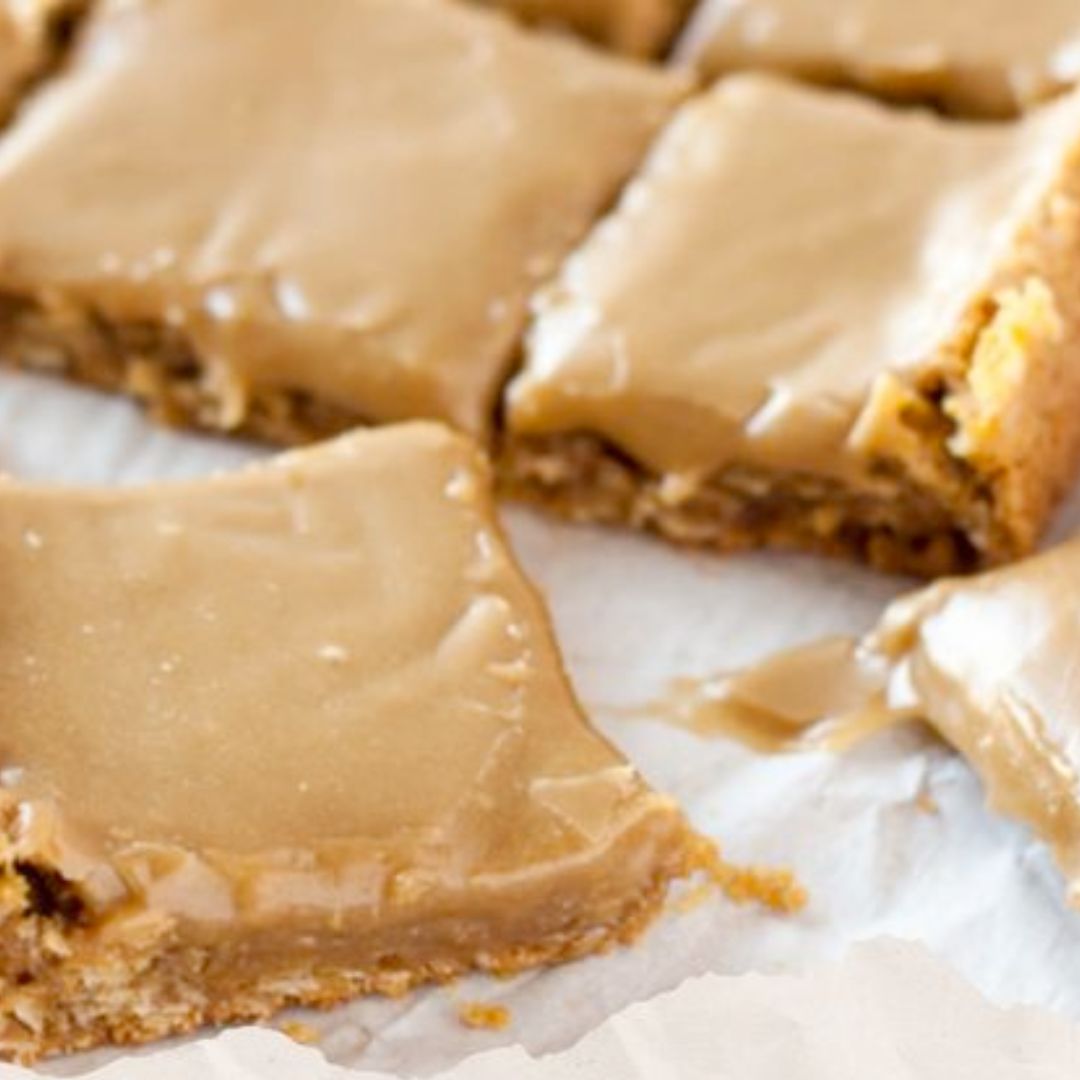 Peanut Butter Lunch Lady Cookie Bars